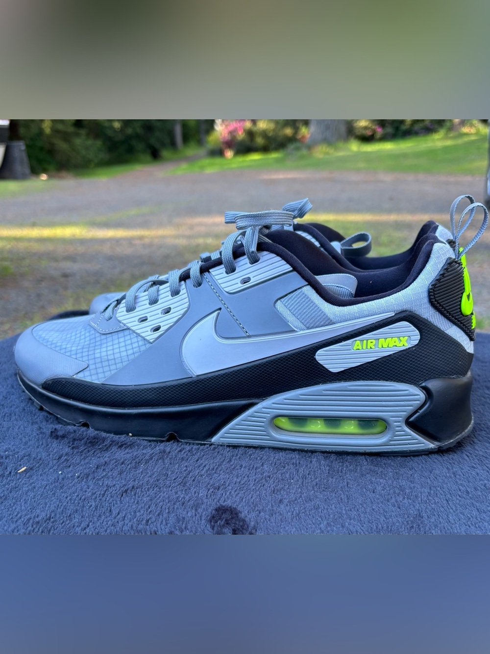 Nike Air Max 90 Drift “Cool Grey Volt” IO1908-065 Men’s Size 10.5 Like New